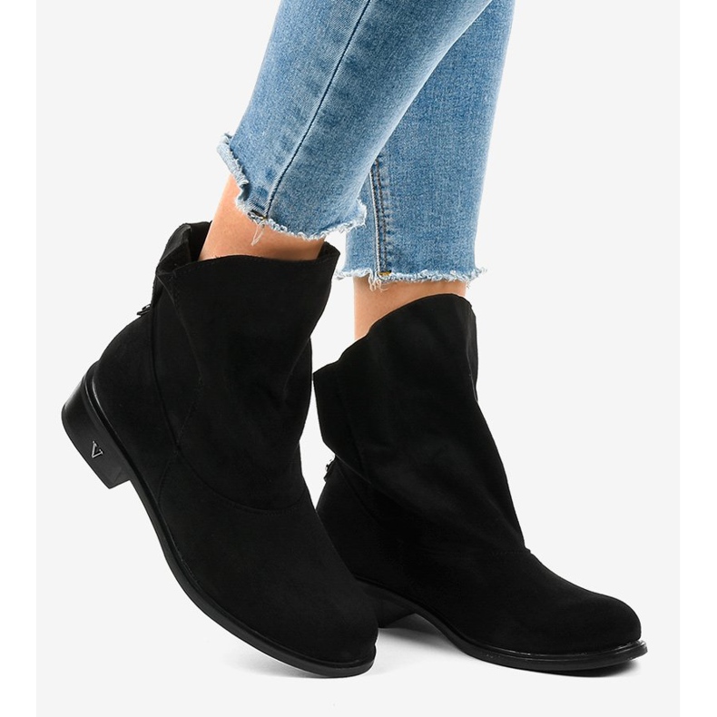 Crne ravne izolirane čizme 6672-6 crno 2