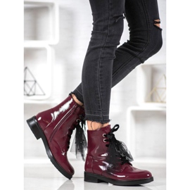 SHELOVET Radnici lakirane eko kože crvena 1