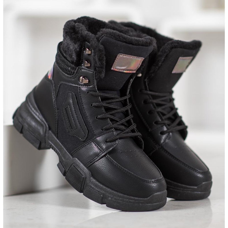 SHELOVET Sportske čizme s Holo efektom crna 1