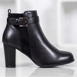 J. Star Tople čizme s kopčom crno 2