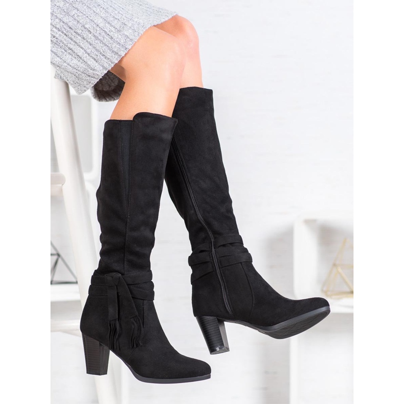 Queen Vivi Čizme od antilopa s resama crno 1