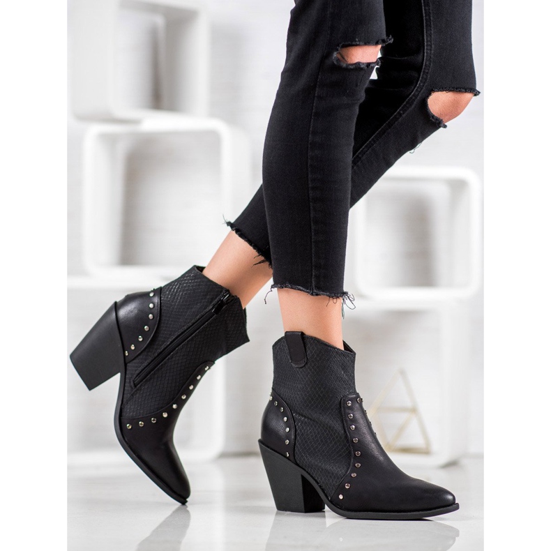 Small Swan Tople kaubojske čizme na štikle crno 1