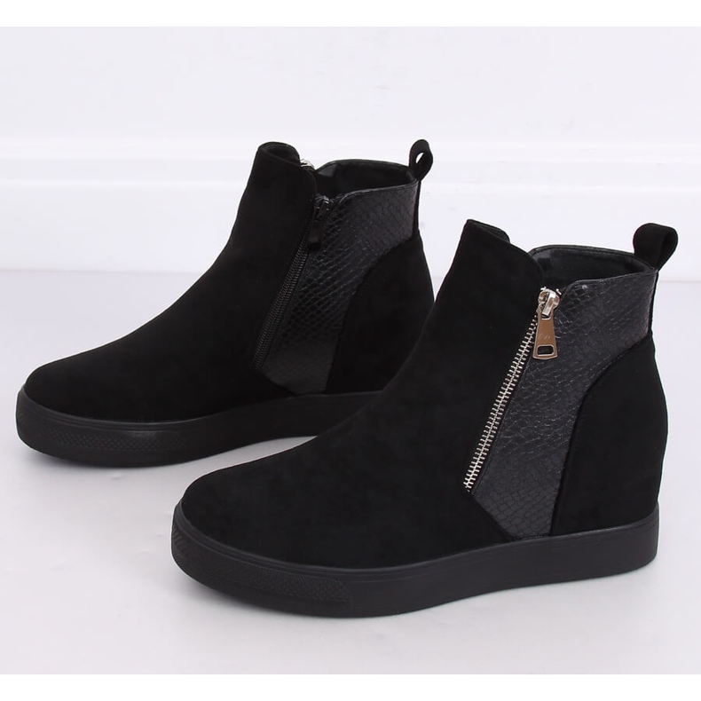 Crne RQ235 Crne čizme na skrivenom klinu crno 2