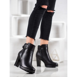 Super Mode Elegantne čizme na post crno 1