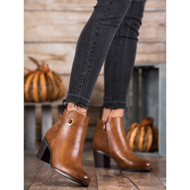 Ideal Shoes Klasične čizme od eko kože smeđa 2