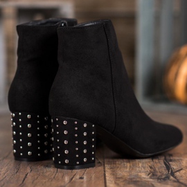 Nio Nio Klasične čizme s mlaznicama crno 1