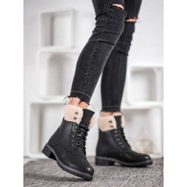 SHELOVET Traperi s ovčjom kožom crno 1