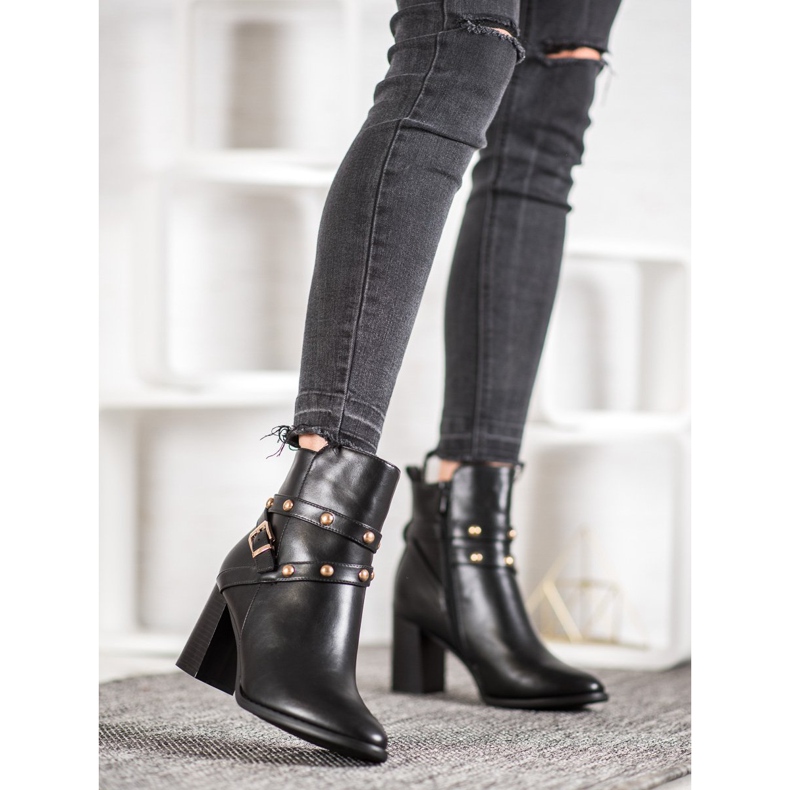 SDS Čizme na stupu sa kamenčićima crna 2