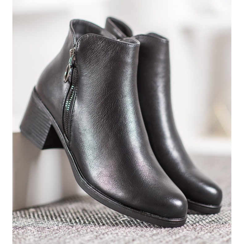 J. Star Tople čizme s eko kožom crna 1