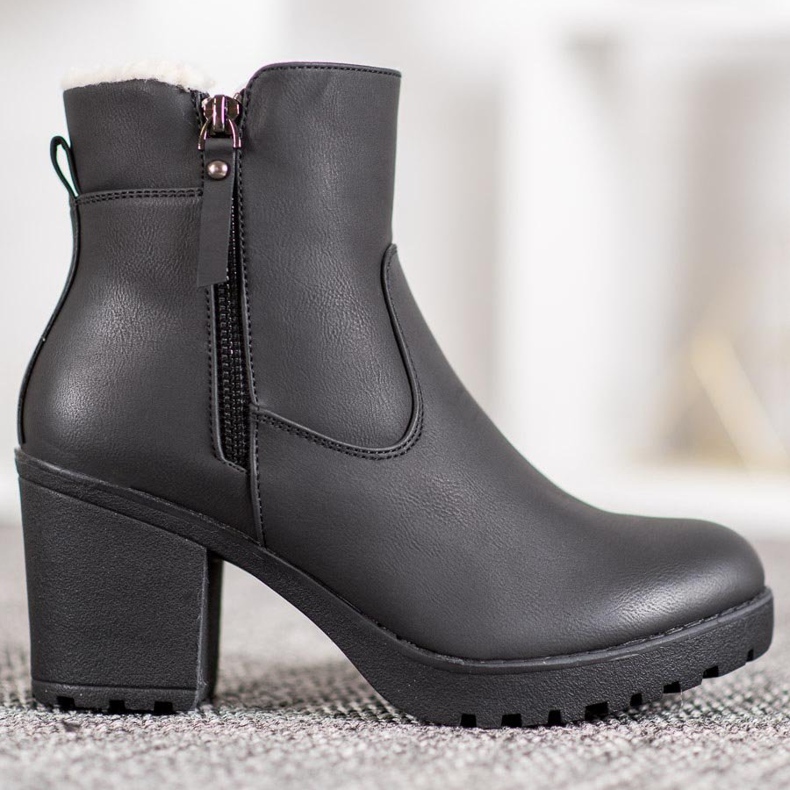 J. Star Ležerne čizme crna 2