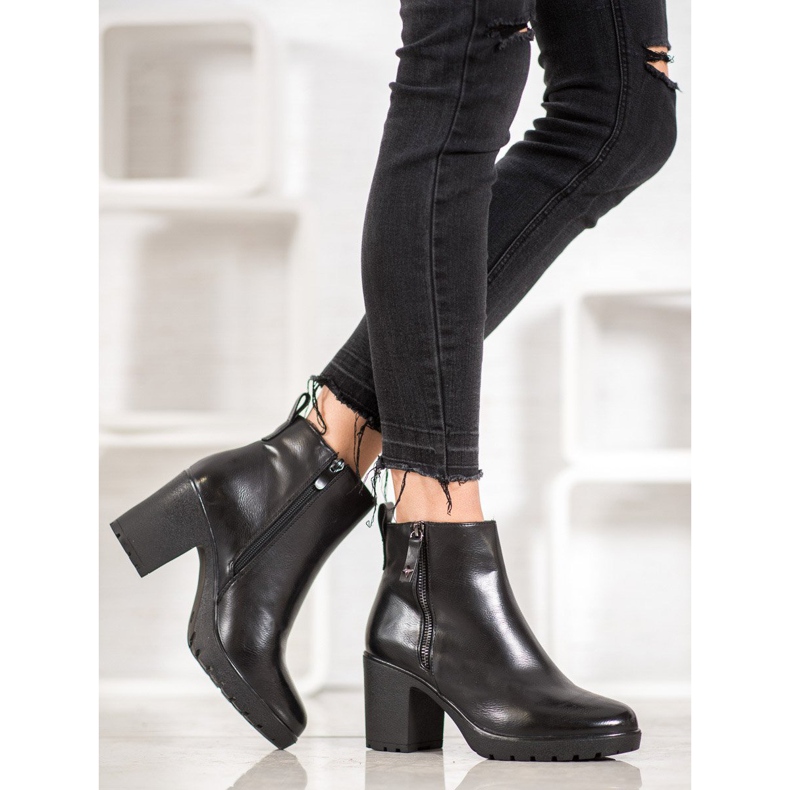 Bella Paris Ležerne čizme od eko kože crno 1