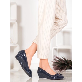 Sergio Leone Elegantna balerina na klinu plava 1