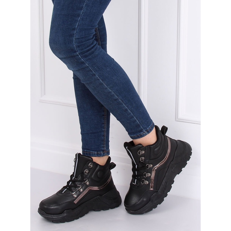 Crne sportske cipele s visokim gležnjem B0012-SP Crna 1