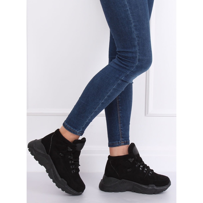 Crne sportske cipele na visokom potplatu B0014-SP Crna crno 1