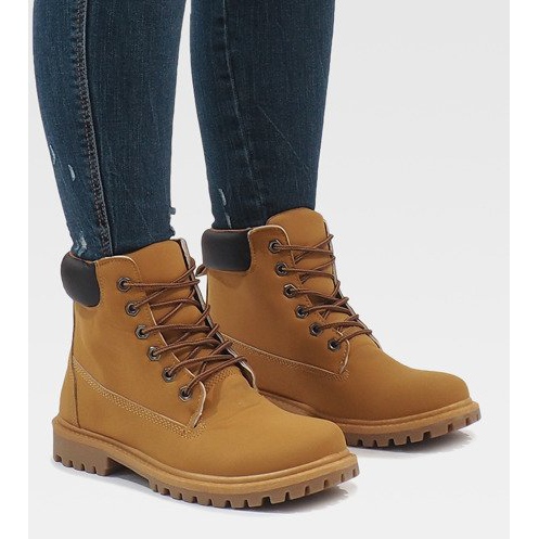 B788 Žute drvene hvataljke žuta boja 1