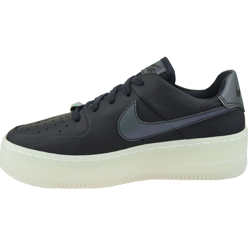 Nike W AF1 Kadulja Niska Lx W AR5409-004 crna 1