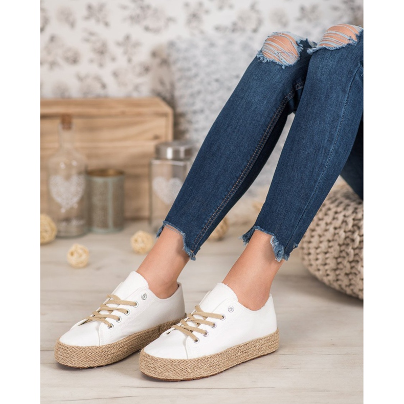 Kylie K1920901bla bijela 1