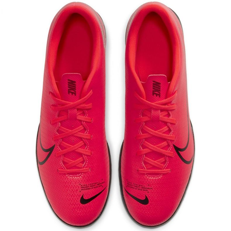 Unutarnje cipele Nike Mercurial Vapor 13 Club Ic M AT7997-606 crvena narančaste i crvene 1