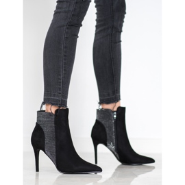 SHELOVET Čizme od antilopa na visoku petu crno 1