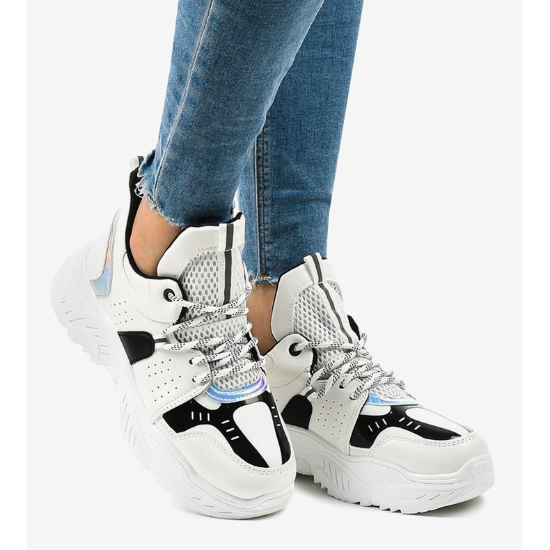 Bijele sportske tenisice K-505 bijela 1