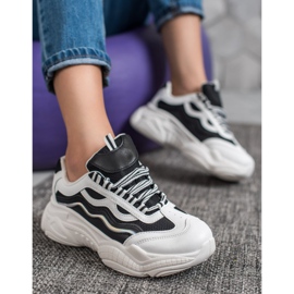 SHELOVET Tenisice na platformi bijela crno 2