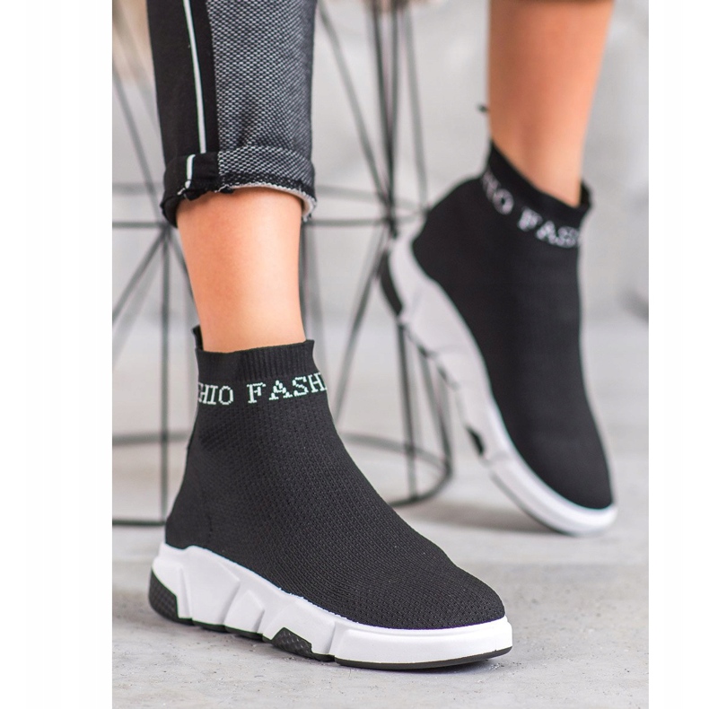 SHELOVET Modne cipele na štipanje crna 1