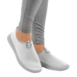 Sive ženske sportske cipele SJ1890-2 siva 2