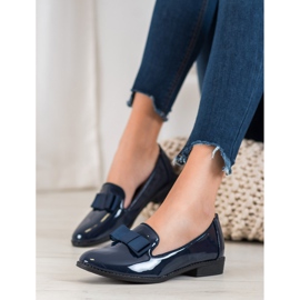 Fama Lakirani gospodari s lukom plava 2