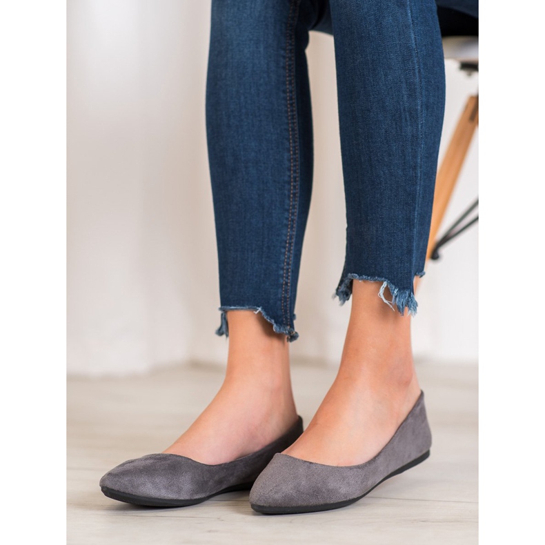 Seastar Balerina u špicu siva 1