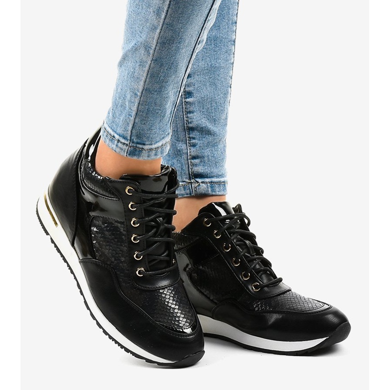 Crne tenisice na klin S0075-1 crno 2