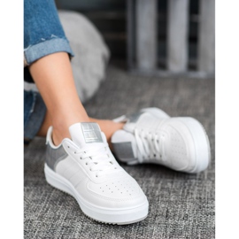 SHELOVET Elegantne cipele na platformi bijela siva 1