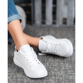 SHELOVET Sportske cipele s ukrasnim zatvaračem bijela 2