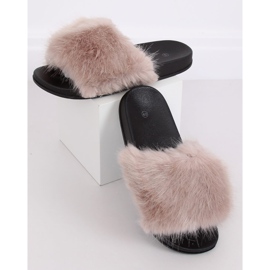 Bež papuče s krznom CK107P Bež 1