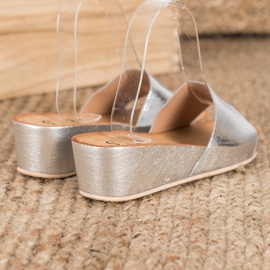 SHELOVET Elegantne papuče na klin siva 1