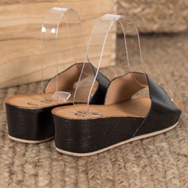 SHELOVET Elegantne papuče na klin crna 1