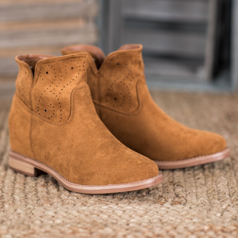 Seastar Čizme s ažurnim uzorkom smeđa 1