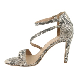 Kožne sandale na pribadaču Edeo 3344 zmija / bež siva 2