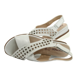 M.Daszyński Srebrne sandale na klin Daszyński 1838 siva 5