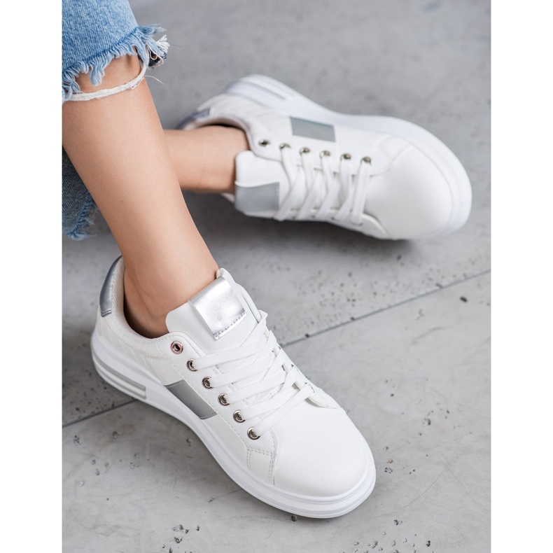 SHELOVET Sportske cipele na vezanje bijela 1