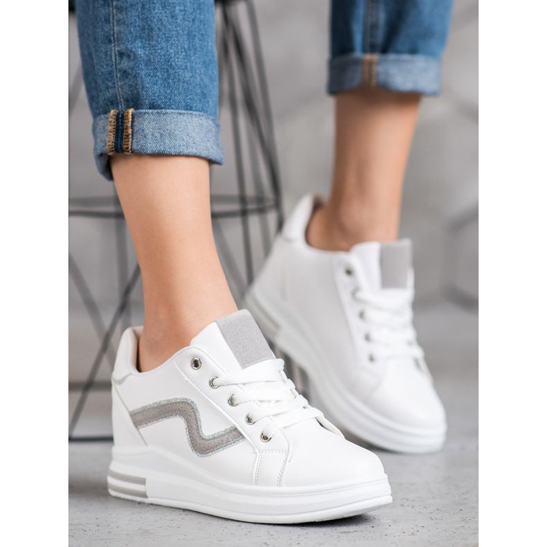 SHELOVET Sportske cipele sa skrivenim klinom bijela 2