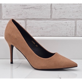 Bež klasične štikle od antilopa X8053 2