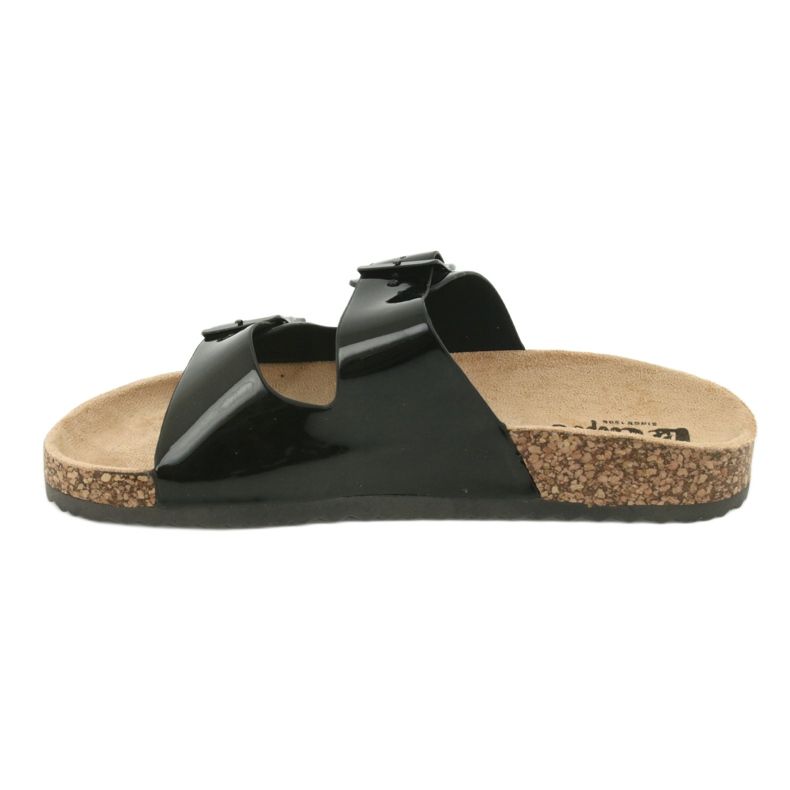 Lakirane anatomske crne papuče Lee Cooper 1043 crna 1