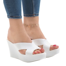 Bijele papuče s visokim potpeticama Meliski IR-70 bijela 1