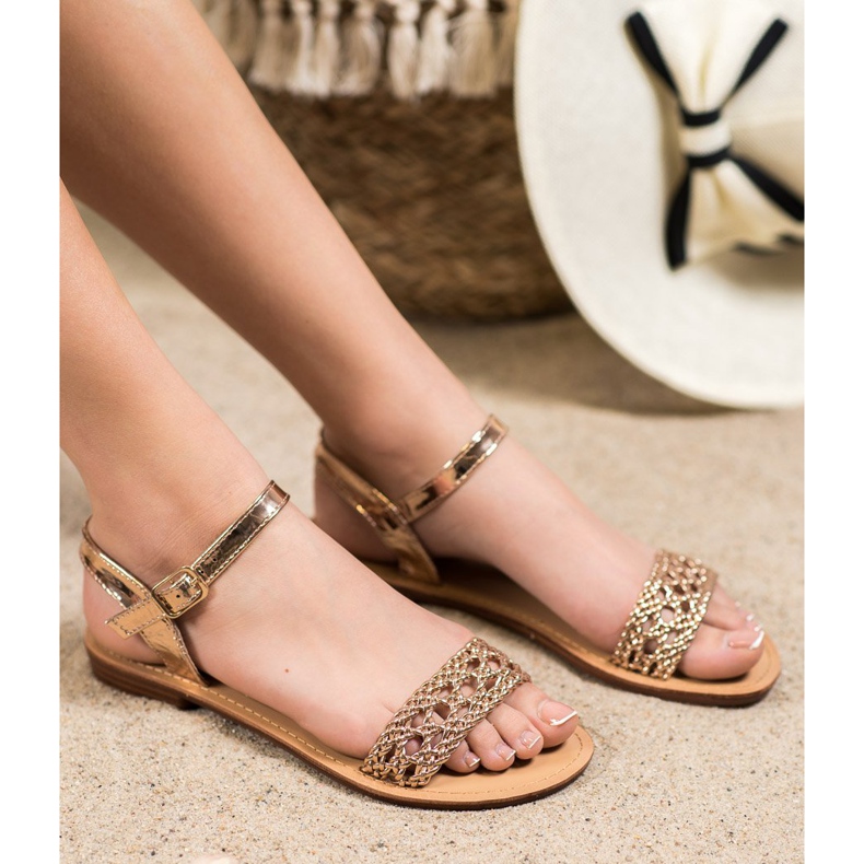 Small Swan Elegantne pletene sandale žuta boja 2