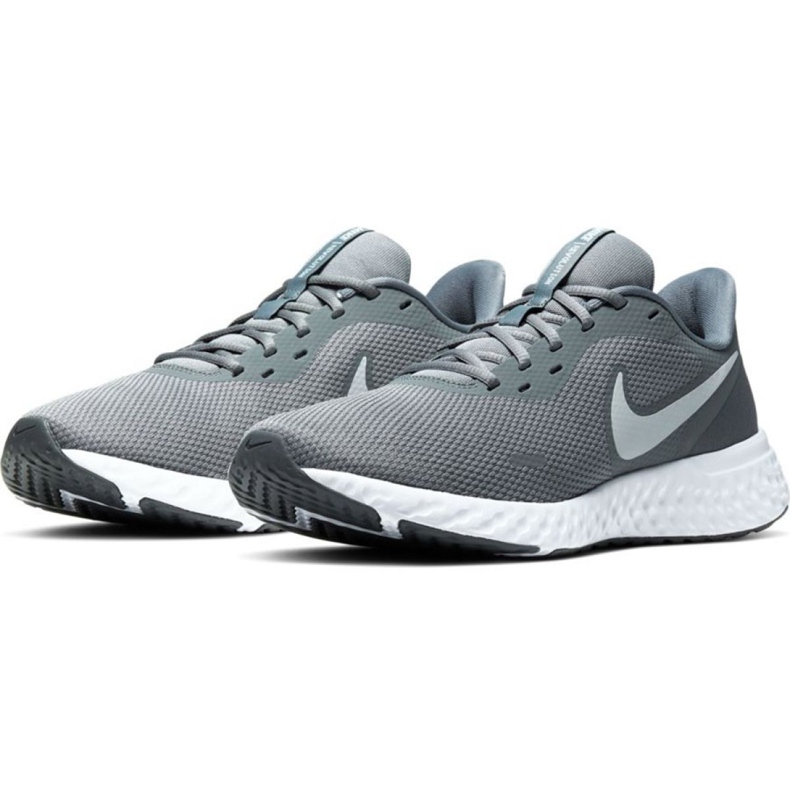 Nike Revolution 5 M BQ3204 005 siva 2