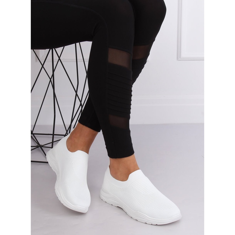 Bijele sportske cipele FZ13P Bijele bijela 1