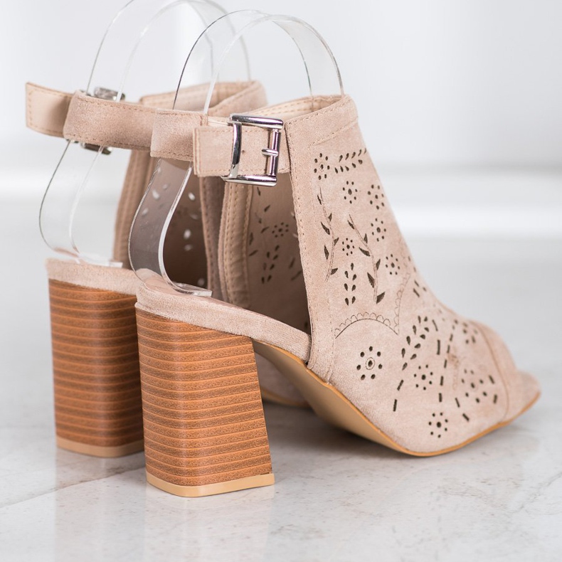 Mannika Ugrađene otvorene sandale smeđa 1