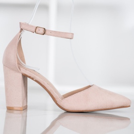 Seastar Crpke od antilopa na stupu smeđa 2