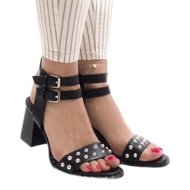 Crne sandale s visokim potpeticama 77-12 crna 2