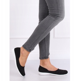 IC03 Balerine od crne mreže crno 2